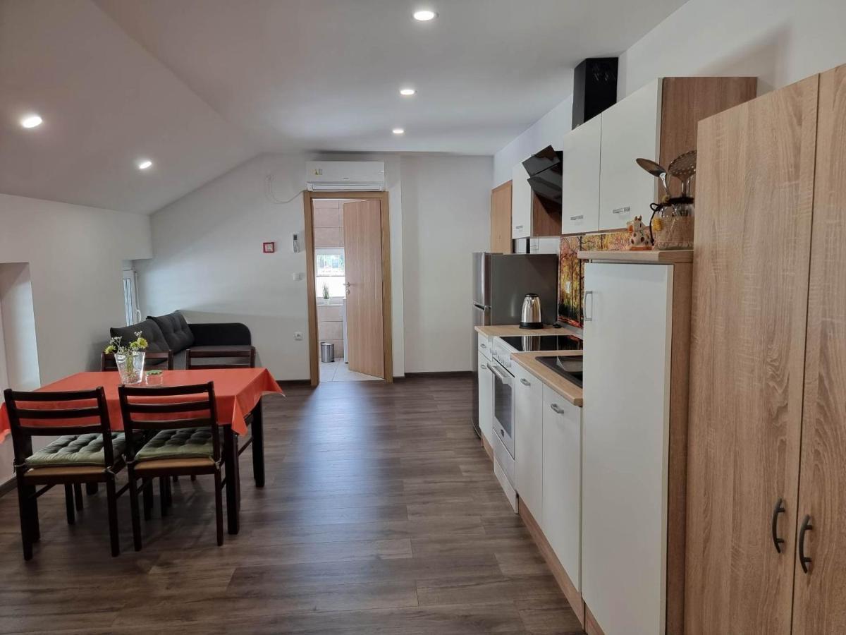 Ljubno Apartmaji Ribic מראה חיצוני תמונה