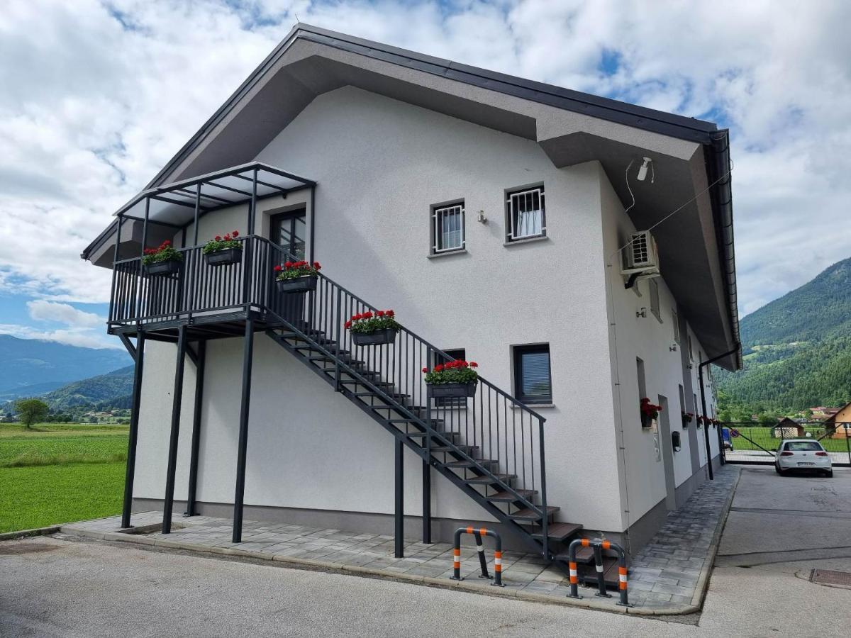 Ljubno Apartmaji Ribic מראה חיצוני תמונה